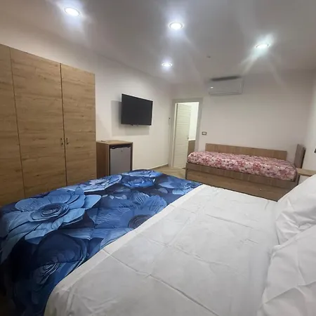 Cuore Di לינה וארוחת בוקר 4*